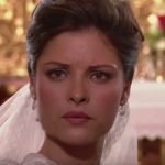 Ružičasti dijamant – 32. epizoda – Na dan venčanja Jose Ignacia i Rose/Eve, Barbara upada u crkvu da ih spreči!